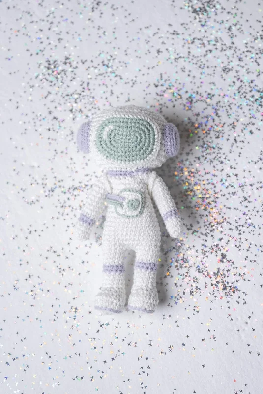 - Dog heart rate monitoring collarAmigurumi Astronaut (Crochet)