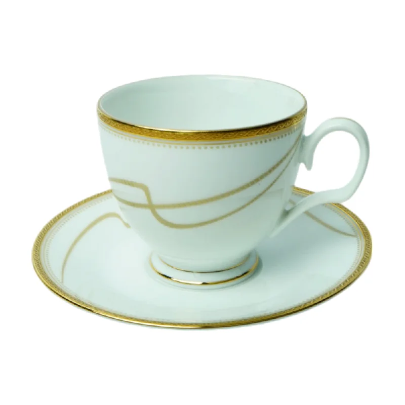 - Parrot climbing and standing wooden frameCUP & SAUCER NORITAKE 4387