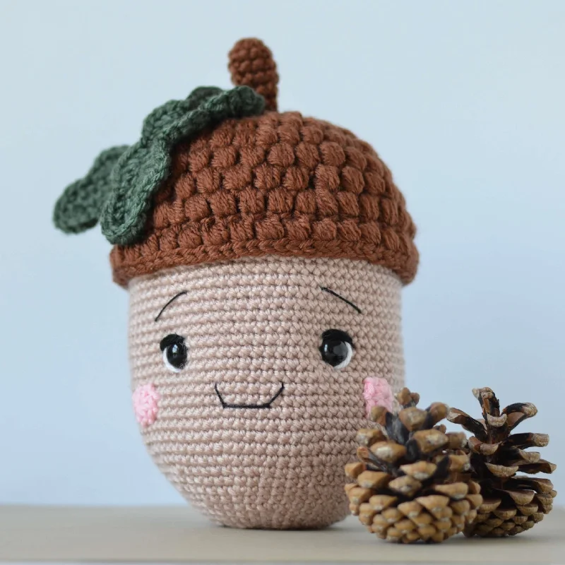  -Explosion-proof leash FOR LARGE dogsAndy the Acorn (Crochet)