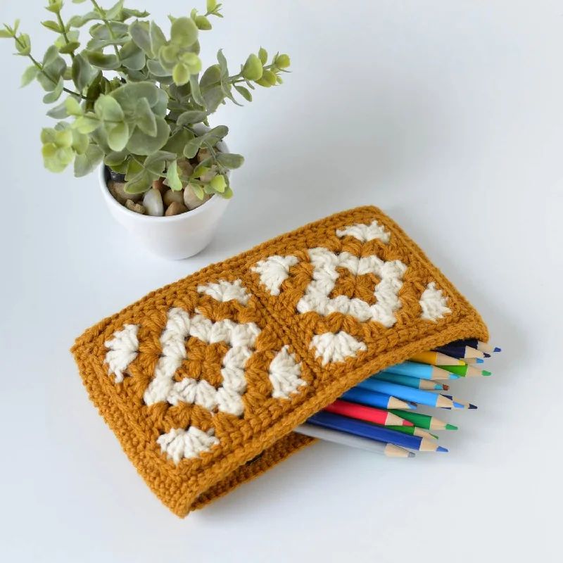 ---Diamond Pouch (Crochet)