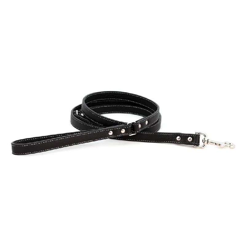  . **Pet toys are bite-resistant and wear-resistant**Tuscan Leather Dog Leash Black