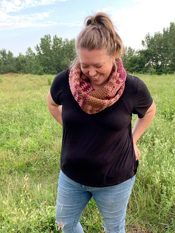 ---Crochet Kit - The Ellington Infinity Scarf