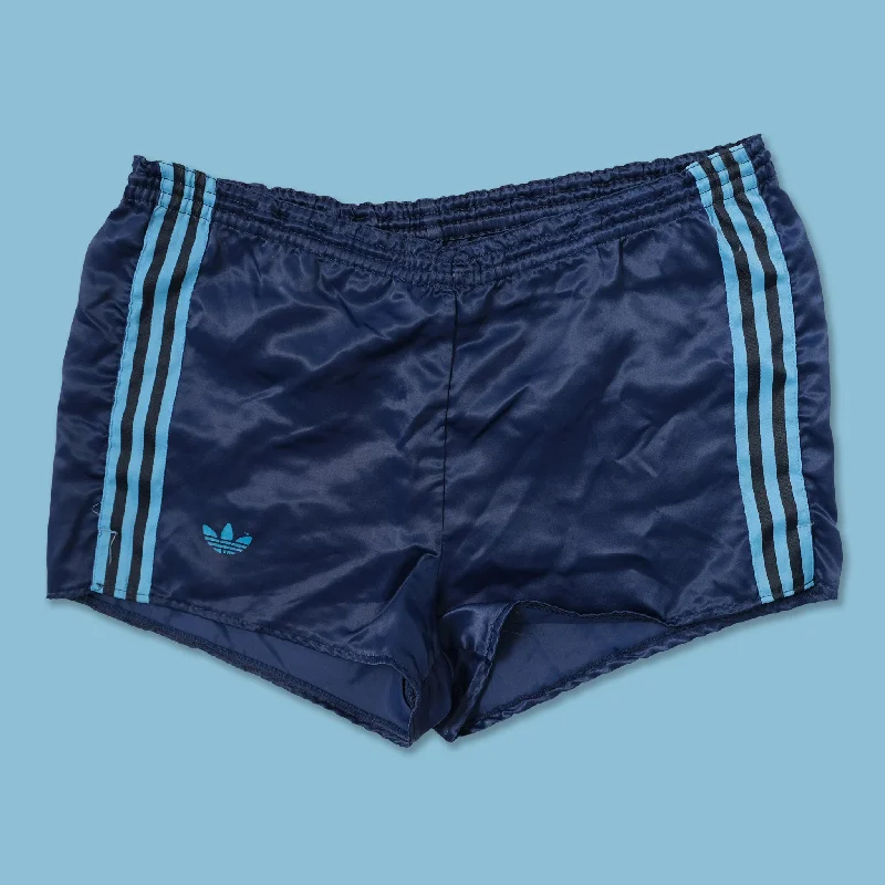 - Pet stroller can be taken on the planeVintage adidas Shorts Medium