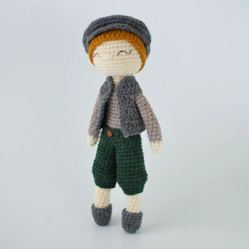 - Solid wood cat climbing frame customizedEric the Doll (Crochet)