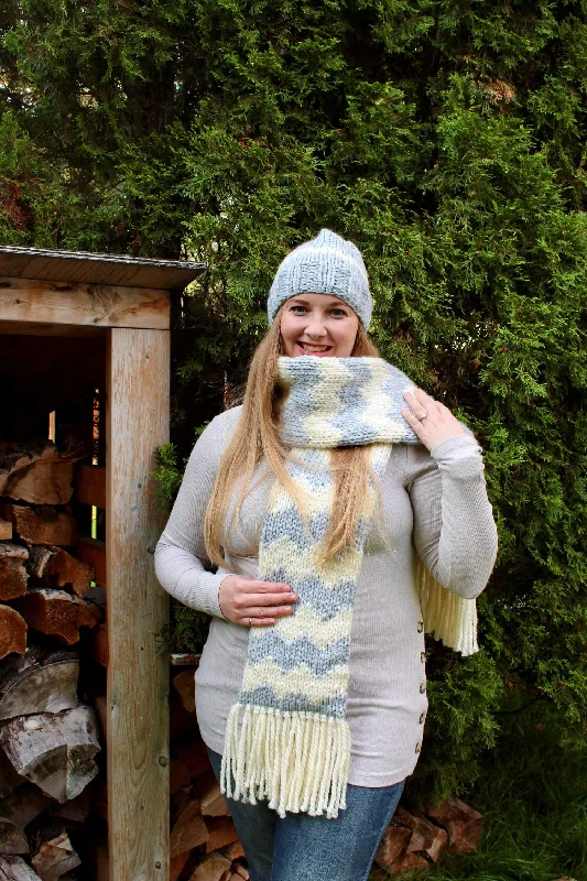 - Degradable pet feces bagKnit Kit - First Frost Toque and Scarf Set