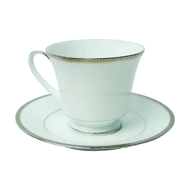 - Rabbit grass rack to prevent waste food boxCUP & SAUCER NORITAKE M042