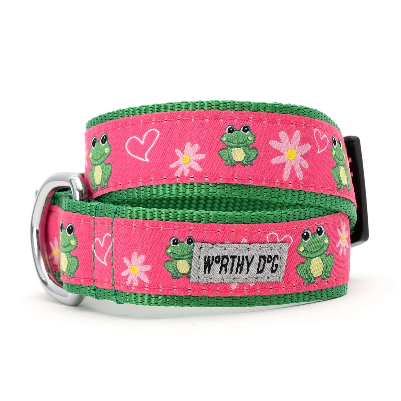  . **Dog muzzle is breathable**Ribbit Dog Collar