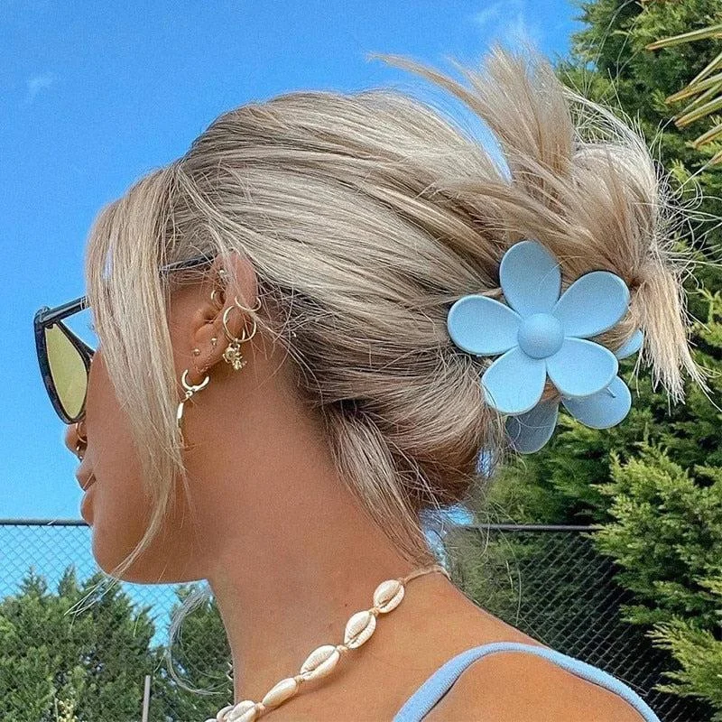 - Elderly dog ​​joint care mattressFlower Shaped Hair Clip