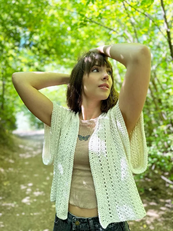 - Foldable and portable cat bagCrochet Kit - Sailor Cardigan