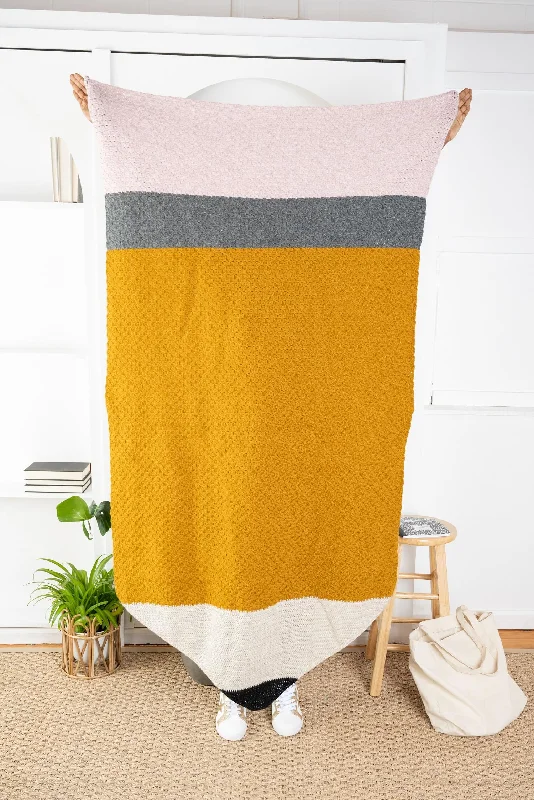 - Deodorizing cat litter tofu litterC2C Pencil Blanket (Crochet)