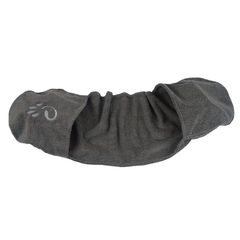 - Rabbit grass rack to prevent waste food boxMuddy Dog Towel
