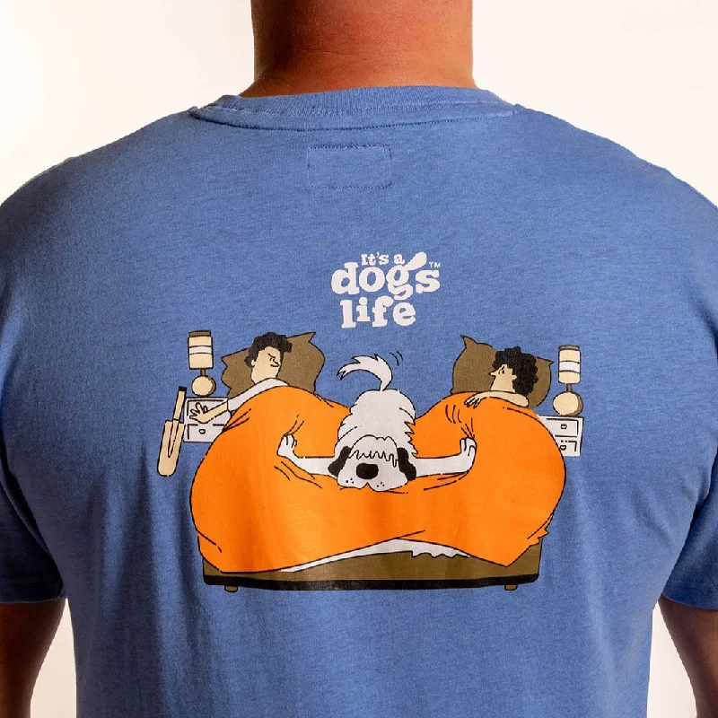 - Dog anti-slip matDog in Bed Men's T-Shirt