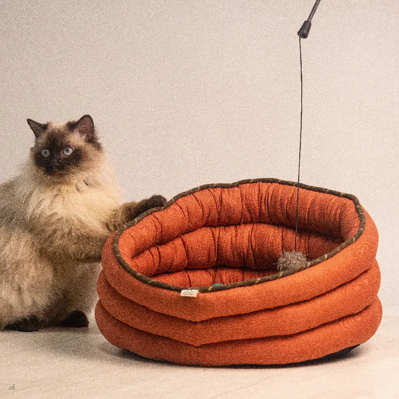 PM Olive & Coral Eskimo Puppy & Cat Bed