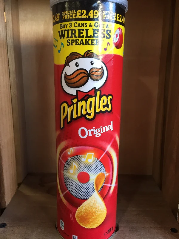  -Anti-scratch scratching board AND cat bed in onePringles Tub Original 200g